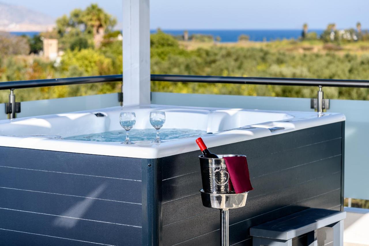 Tigaki Asteria Pearl Villa 2 With Rooftop Jacuzzi מראה חיצוני תמונה
