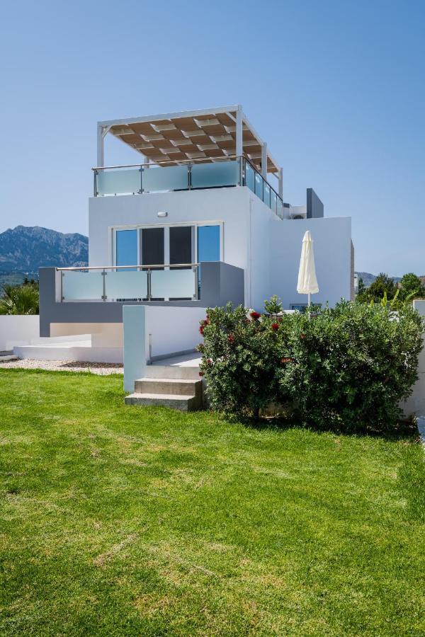 Tigaki Asteria Pearl Villa 2 With Rooftop Jacuzzi מראה חיצוני תמונה