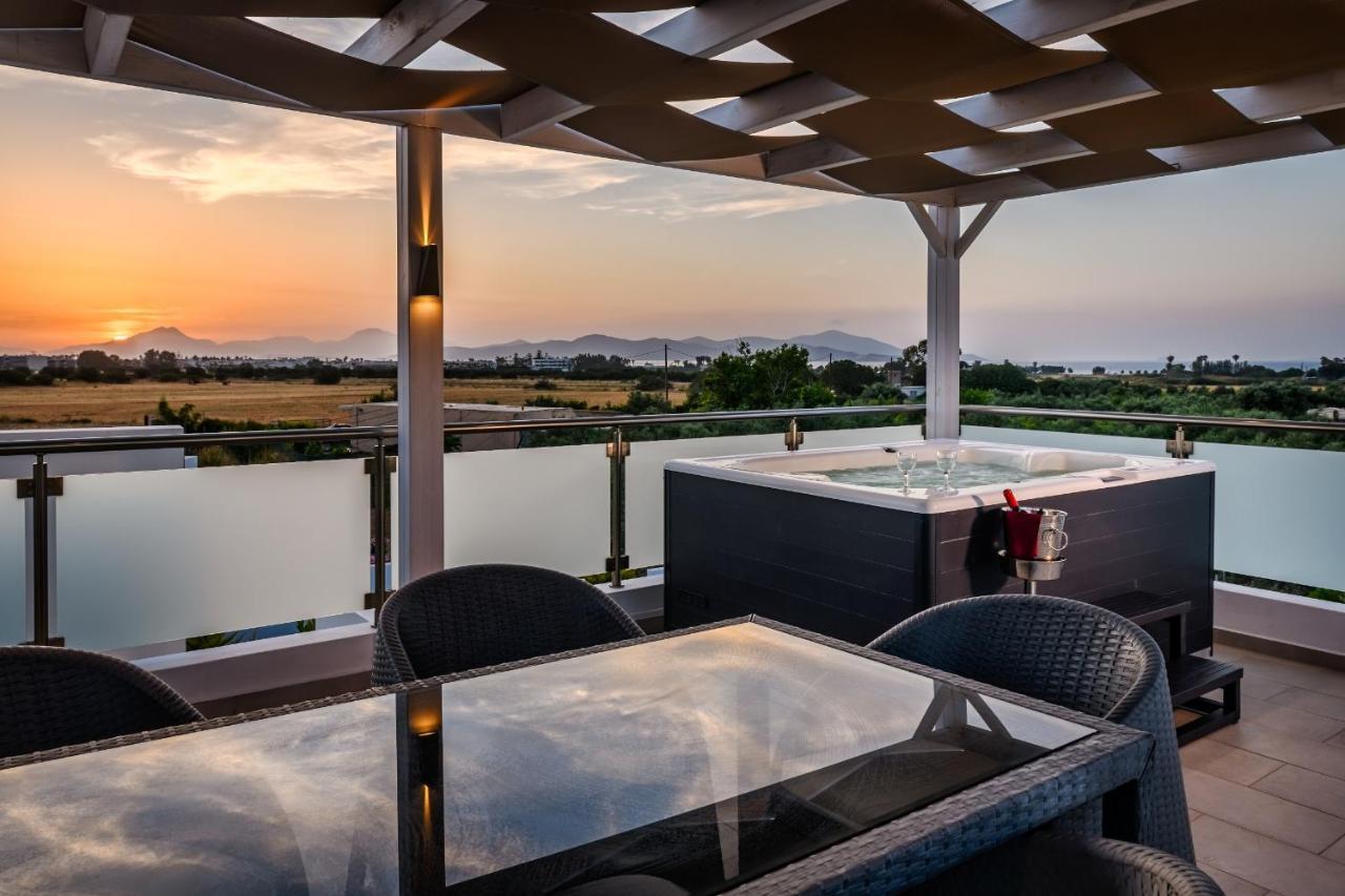 Tigaki Asteria Pearl Villa 2 With Rooftop Jacuzzi מראה חיצוני תמונה