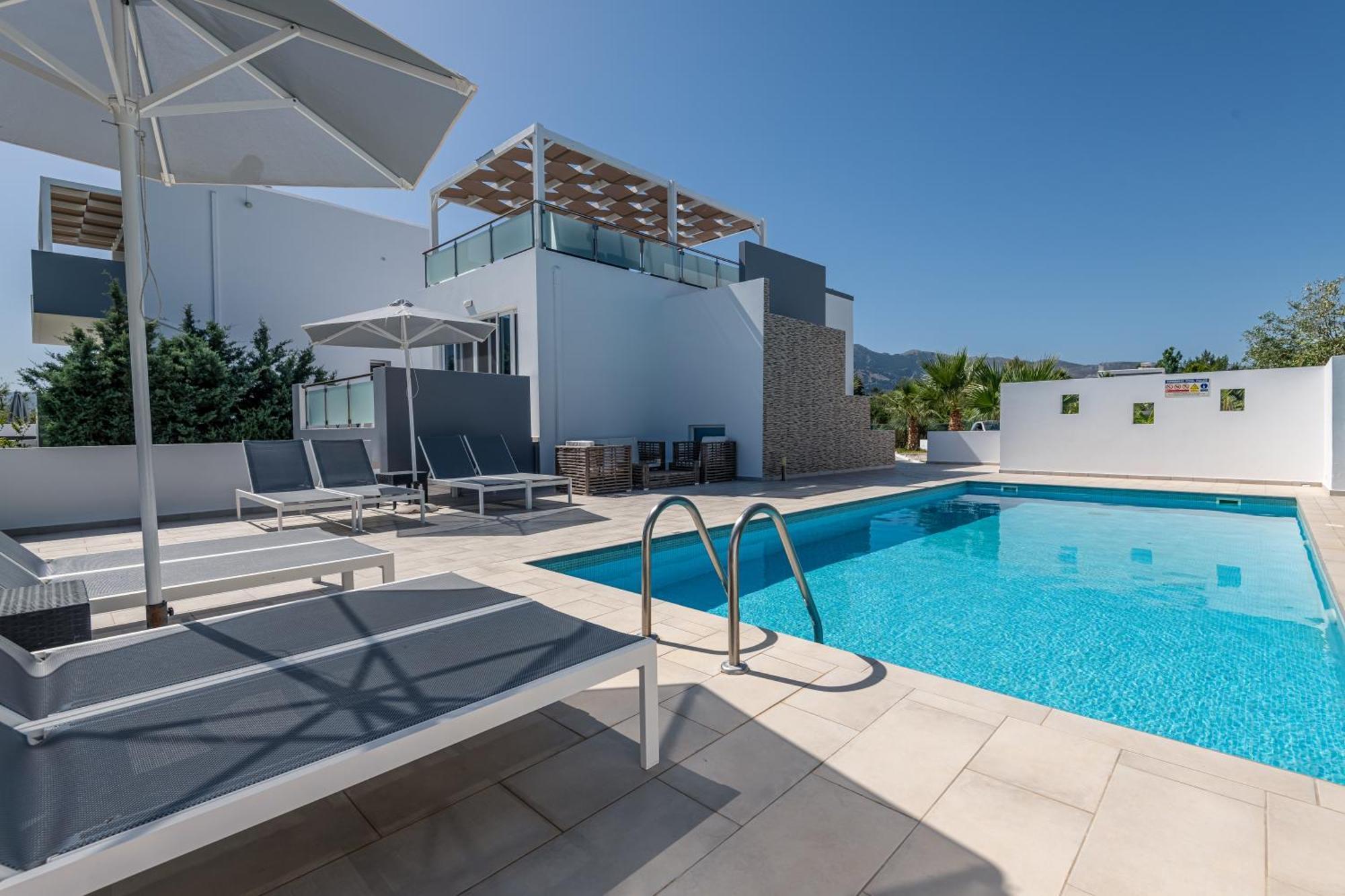 Tigaki Asteria Pearl Villa 2 With Rooftop Jacuzzi מראה חיצוני תמונה