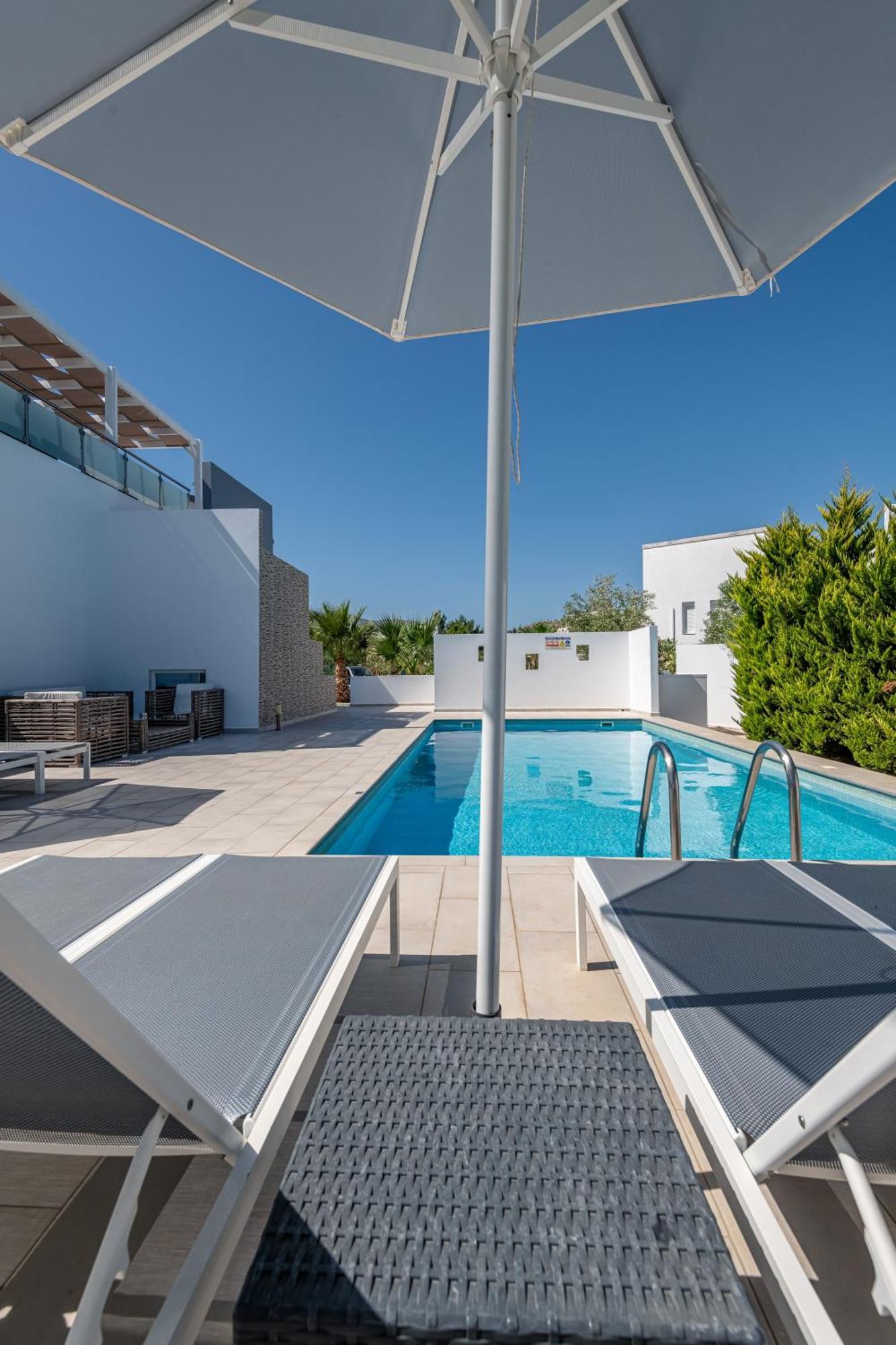 Tigaki Asteria Pearl Villa 2 With Rooftop Jacuzzi מראה חיצוני תמונה